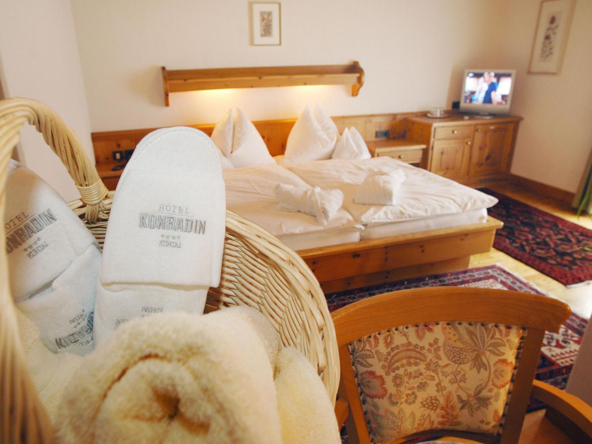 Hotel Konradin Kühtai Rum bild